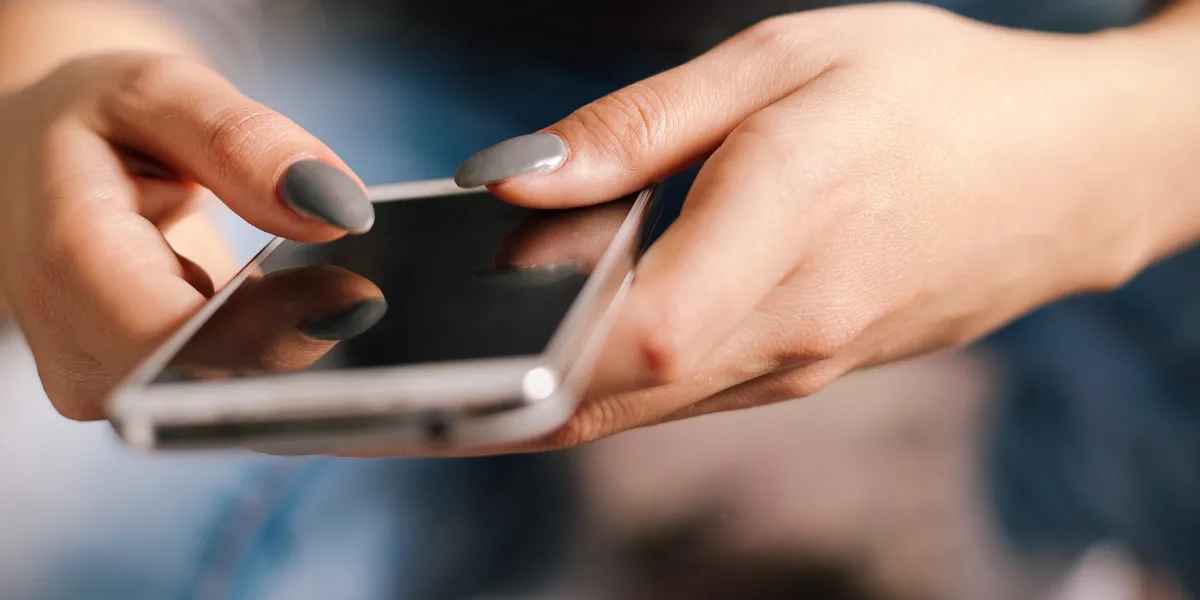 Smishing Is A Billion Dollar Scam: Here’s How To Avoid Becoming A Victim Imagge